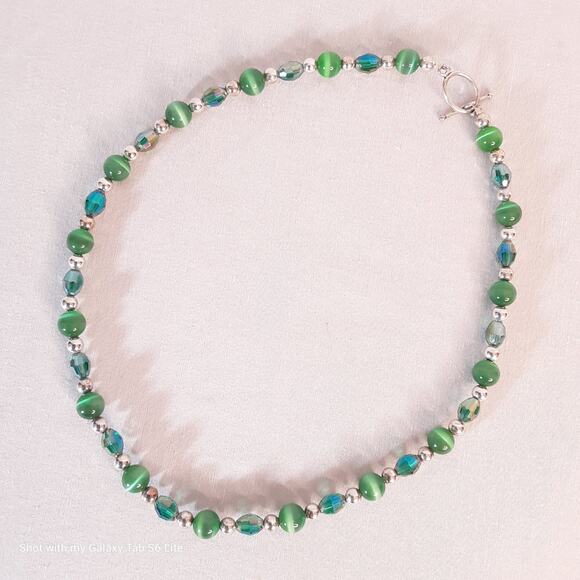 Sparkly Beaded Choker Necklace Green Tigers Eye Silver Tone Spacers With Toggle - Picture 3 of 7